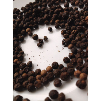 Pimienta Negra Grano PET 820 grms.