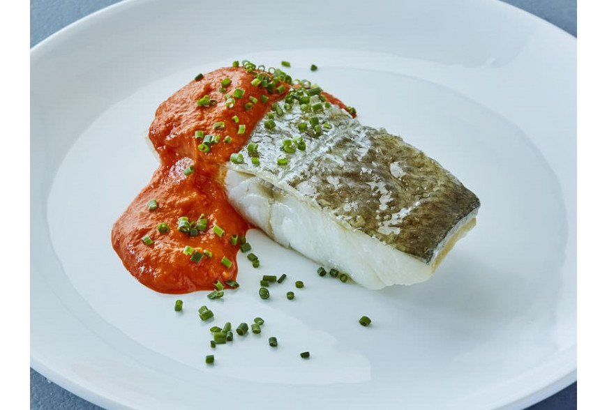 BACALAO CON SALSA DE PIMIENTOS DEL PIQUILLO 
