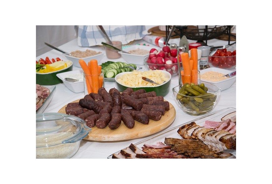 Revuelto de morcilla con pimientos confitados