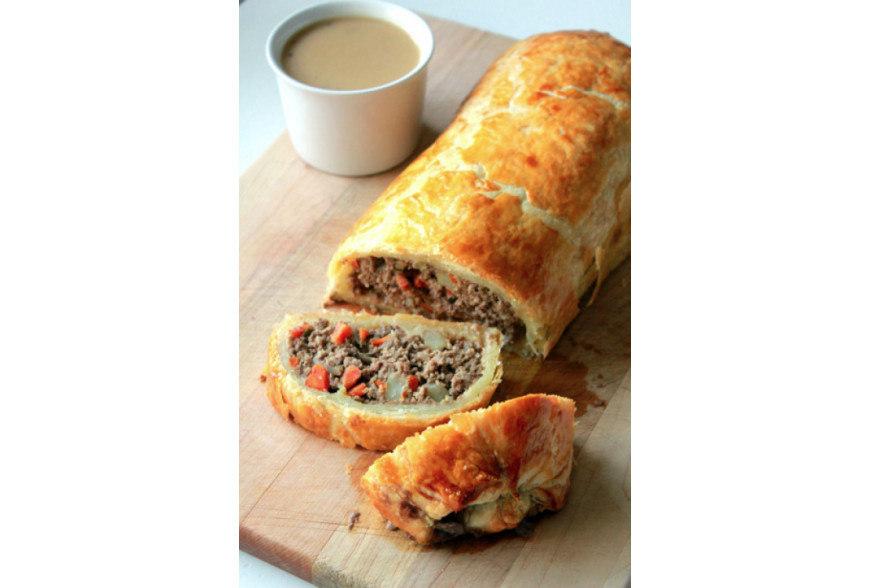 PASTEL O ROLLO DE CARNE PICADA 