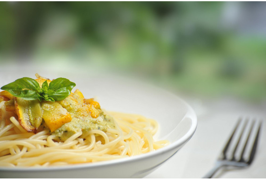 PASTA CON GAMBAS Y GULAS
